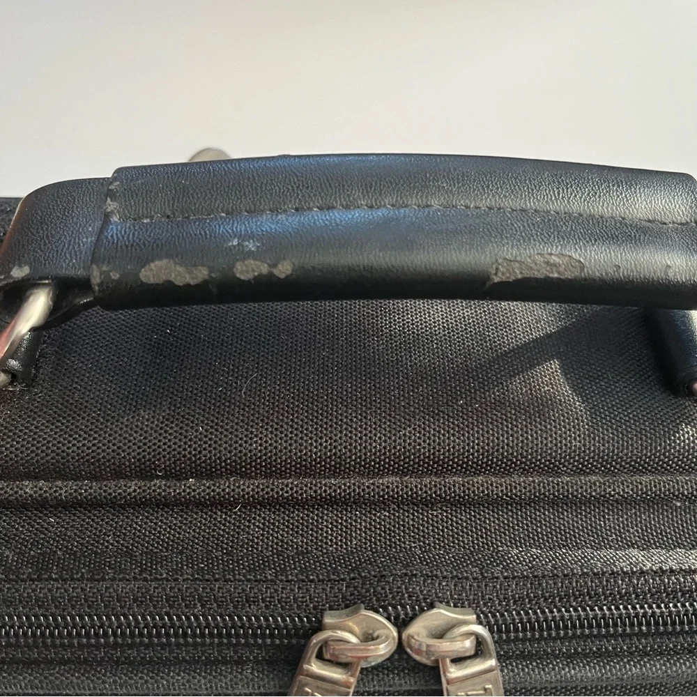 Vintage Targus Air Laptop Briefcase 15